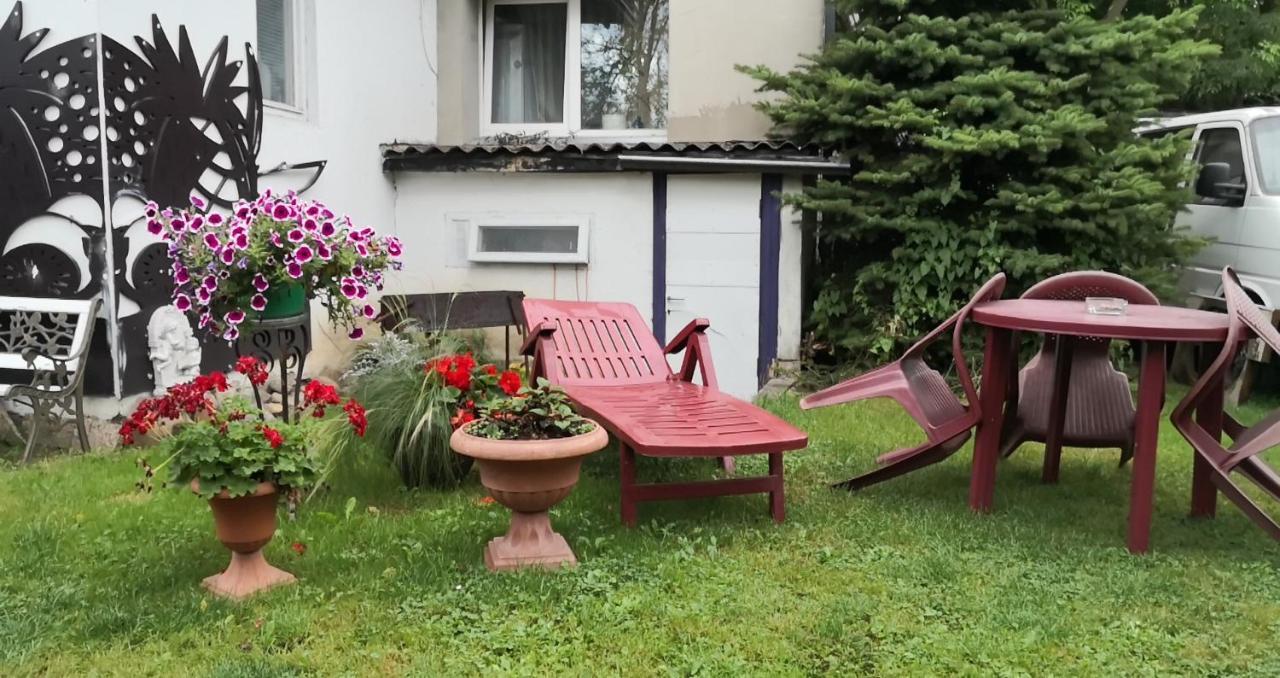 Kambario Nuoma Namelyje Hotel Kaunas Kültér fotó