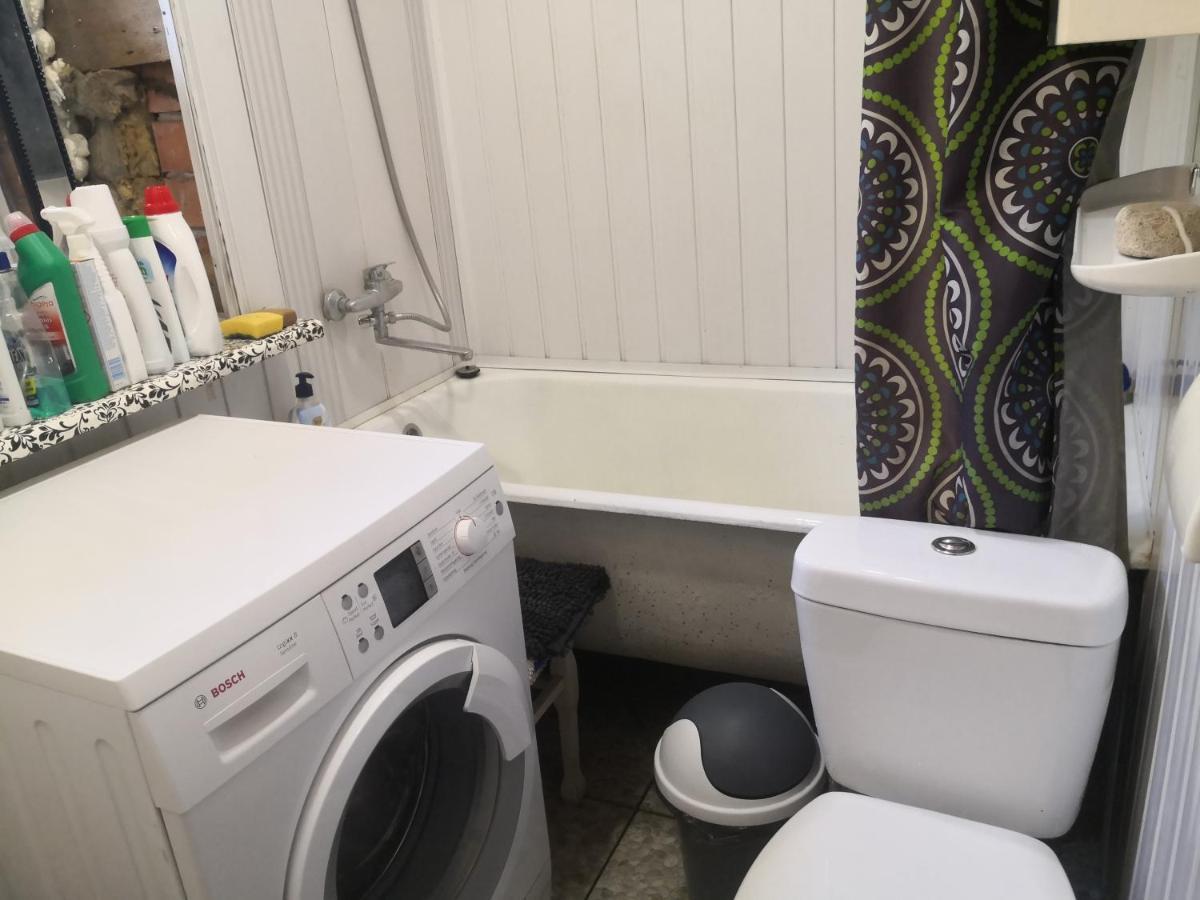 Kambario Nuoma Namelyje Hotel Kaunas Kültér fotó